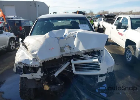 2005 Dodge Ram 1500 Slt/Laramie z USA, uszkodzony, nr VIN 1D7HU18DX5S243353